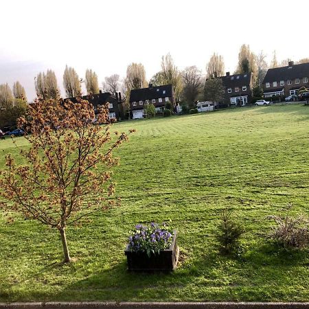 ホテルHeathfield Sq ロンドン エクステリア 写真